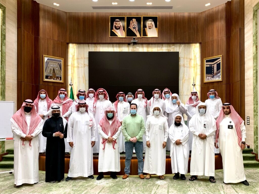 تقدم دورات إعلامية لقيادات الرئاسة العامة لشؤون المسجد الحرام